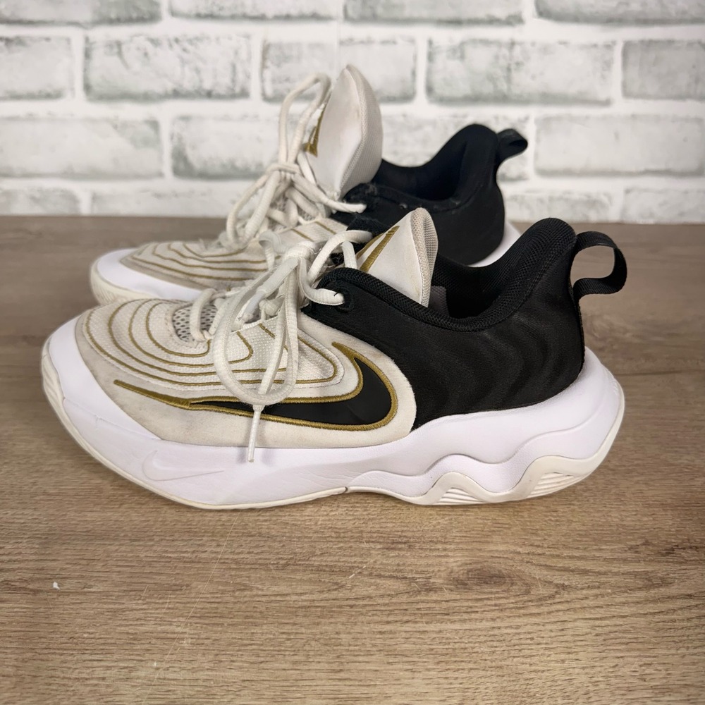 Nike Giannis Immortality 3 Basketball Shoes White Black Gold Kids 4Y FZ6734-100